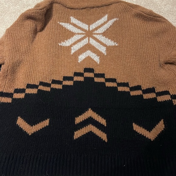 360 cashmere sweater white tan and black with 2 front pockets - Picture 4 of 4